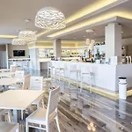 מלון דירות Borgo Donna Canfora 4*