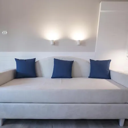 Borgo Donna Canfora Capo Vaticano