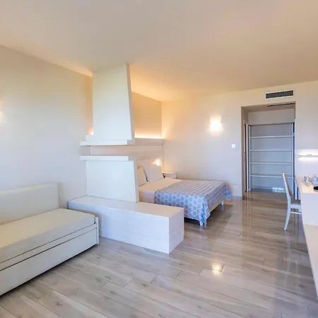 Ξενοδοχείο με διαμερίσματα Borgo Donna Canfora
