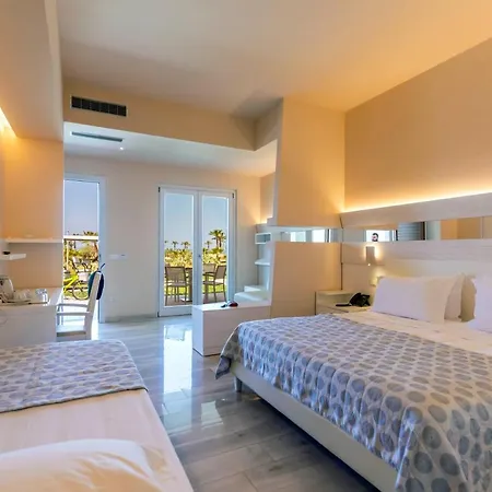 Ξενοδοχείο με διαμερίσματα Borgo Donna Canfora 2*