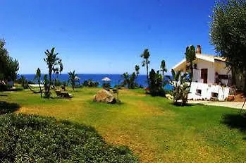 Borgo Donna Canfora 아파트호텔 4*
