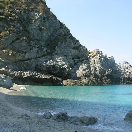 Borgo Donna Canfora Capo Vaticano