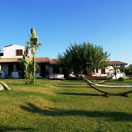 Borgo Donna Canfora 4*