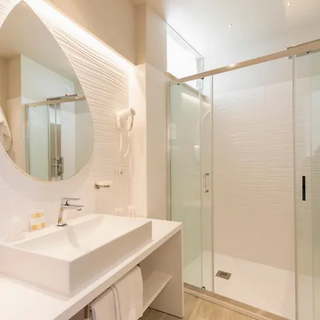 Borgo Donna Canfora 4* Capo Vaticano