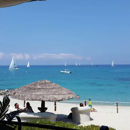 Aparthotel Borgo Donna Canfora 4*