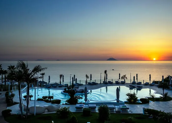 Borgo Donna Canfora Aparthotel Capo Vaticano