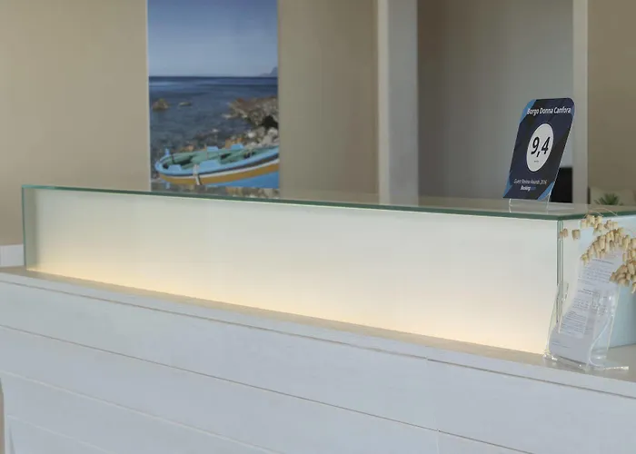 Borgo Donna Canfora Capo Vaticano